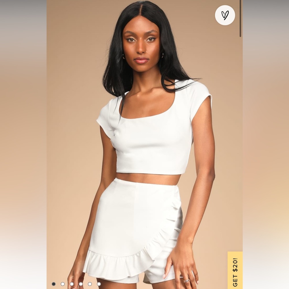 Lulus | Two-Piece Lace-Up Ruffled Romper - Picture 3 of 4